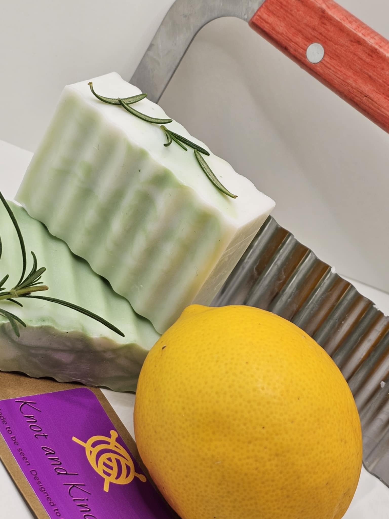 Coconut Lemongrass Goat Milk Soap: Handmade Artisan Soap Bar