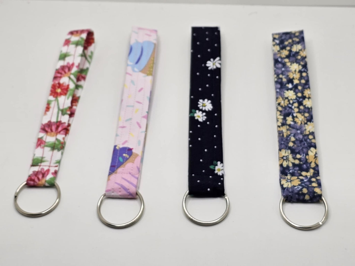 Buttercream Bloom Wristlet Soft Florals On The Go Essential